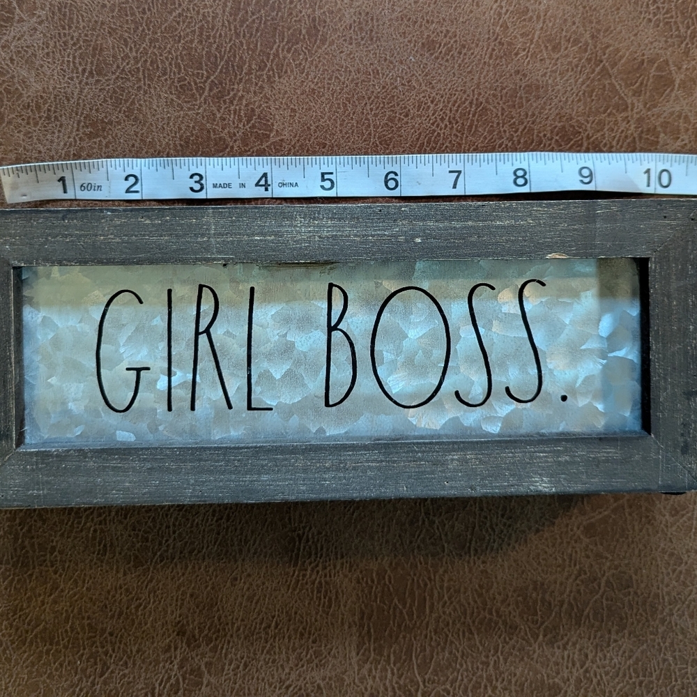 Desk Sign - Picture 2 of 5